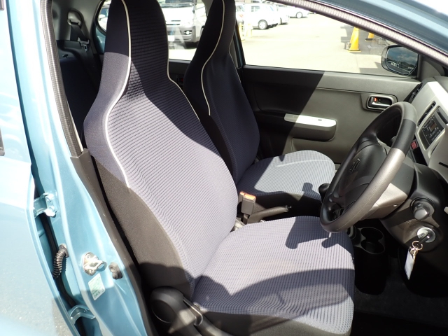 �t�����g�V�[�g�A��ԗǍD�ň��S�ł��B�傫�ȉ�����Ȃ����S�ł�