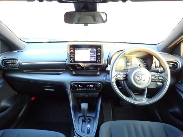 �C���p�l�摜�ɂȂ�܂��B�ԓ��͐��Ǝ҂ɂĎ����N���[�j���O�{�H�ς݂Ȃ̂ŁA��ϐ����ł��B