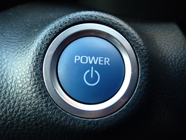 �v�b�V���X�^�[�g�ŃG���W���n����