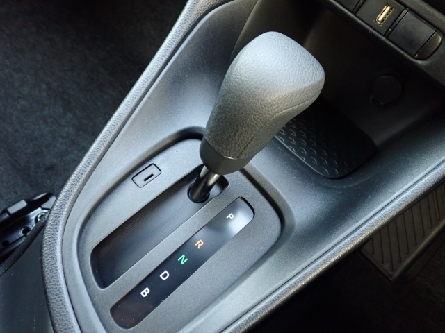 �V�t�g�m�u�̓X�����Ȃ��A���ꂢ�ȏ�Ԃł��B���ł��G��镔�������ꂢ���Ƒ�؂ɏ���Ă������Ƃ�������܂���B