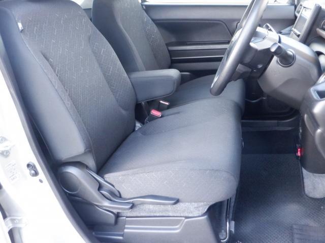 �^�]�ȑ��ɂ́A���Ȃ̍������߂��o����V�[�g���t�^�[�t�ł��B�x���`�V�[�g�ł��̂ŏ���Ȃ���̏��~����\�ł���