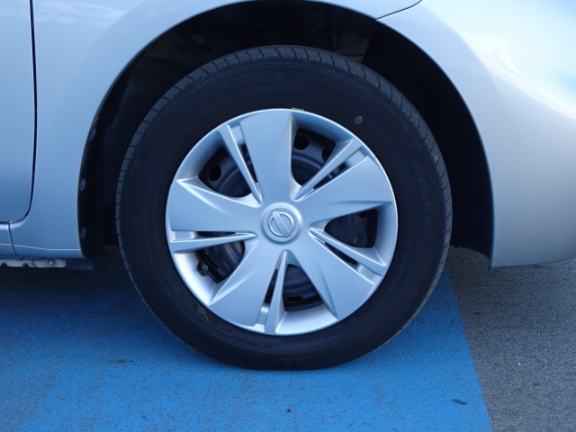 �ԑ̂̕��͋C�ƍ����Ă��鏃���z�C�[���L���b�v�d�l�ł��B