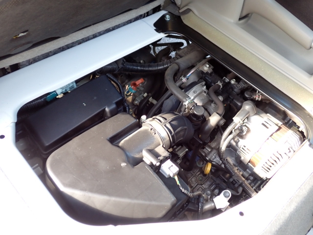 �G���W�����[�����N���[�j���O�ς݂ł��B�[�ԑO�ɓ_���������s���܂��B