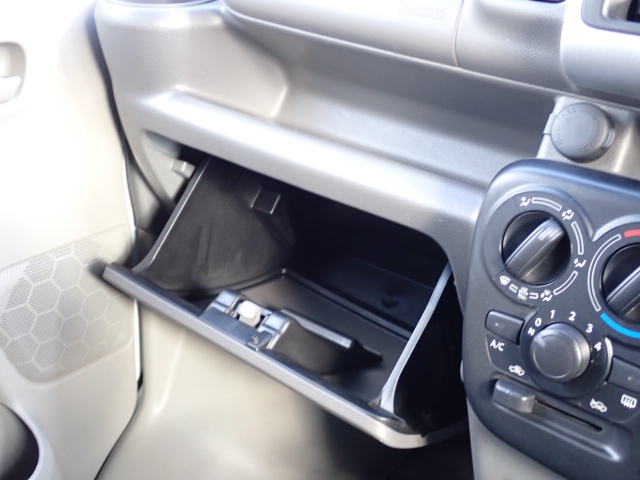 ���[�����Ղ�O���[�u�{�b�N�X�B