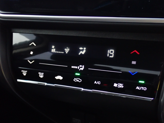 ���I�[�g�G�A�R������(^^�􁚎����������y�X�I