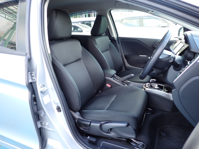 �^�]�Ȃ��傫�ȎC����Ȃ���ԗǍD�ł��B