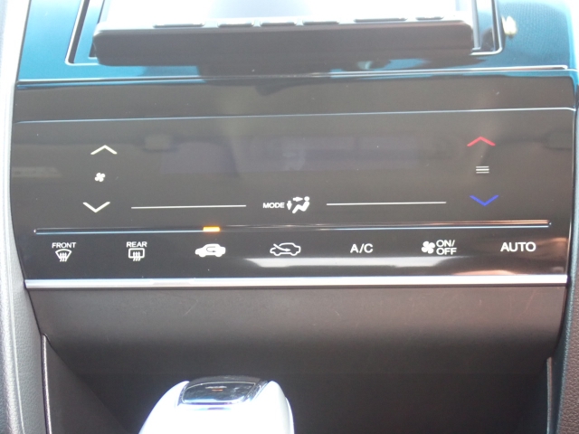 �I�[�g�G�A�R�������B���x�ݒ肪�o���āA�������K�ł���B