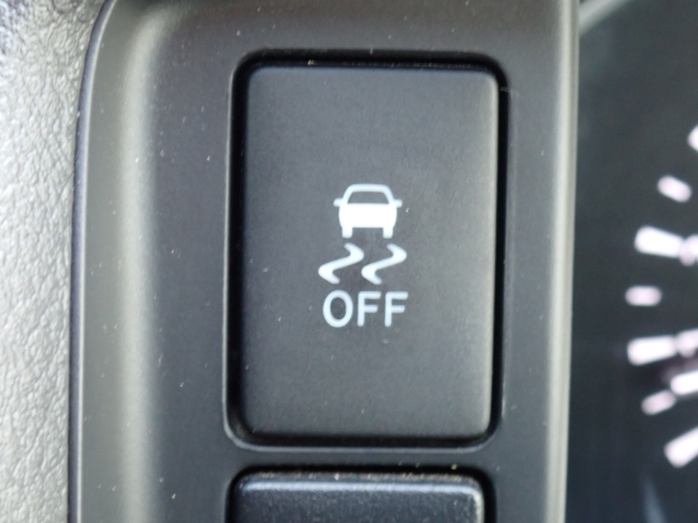 �y������h�~�@�\�z���s���ɕs����ȏ�ԂɂȂ����N���}�𐧌䂵�Ĉ��肳���邽�߂̃V�X�e���ł��B