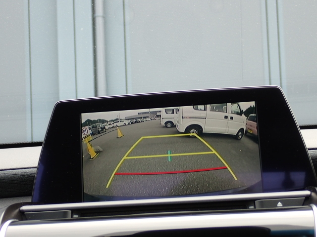 �o�b�N�J�����������Ă���܂��B���Ԏ��ɑ�ϖ��ɗ����܂�������Ԃ����ȕ��ɂ��֗��@�\�ł���