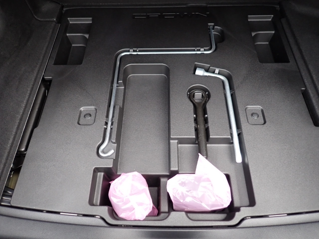 �p���N�C���L�b�g���t���Ă܂�.