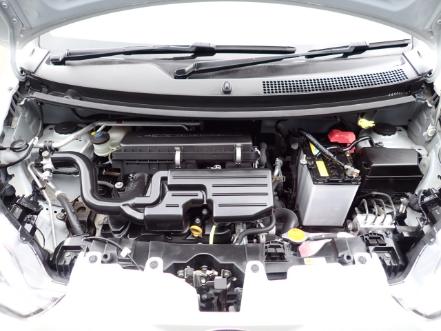 �G���W�����[�����N���[�j���O�ς݂ł��B�[�ԑO�ɓ_���������s���܂��B