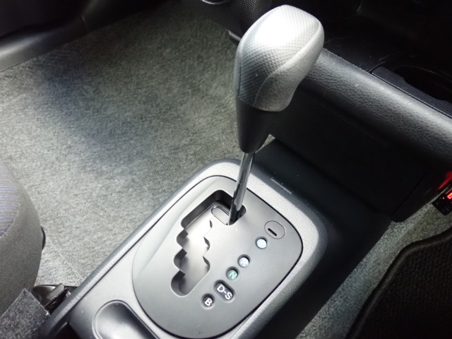 �V�t�g�m�u�̓X�����Ȃ��A���ꂢ�ȏ�Ԃł��B���ł��G��镔�������ꂢ���Ƒ�؂ɏ���Ă������Ƃ�������܂���B