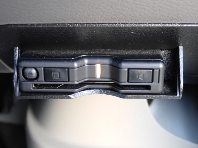 ETC���������Ă��܂��B�m���X�g�b�v�ŗ�������ʉ߂ł��܂��B���ꂵ�������ł���ˁB