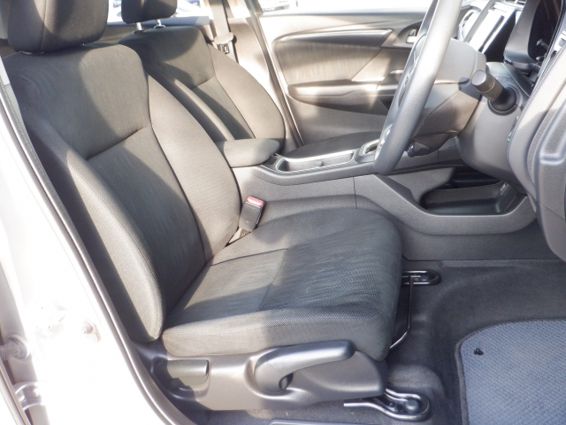 �^�]�ȑ��ɂ́A���Ȃ̍������߂��o����V�[�g���t�^�[�t�ł��B