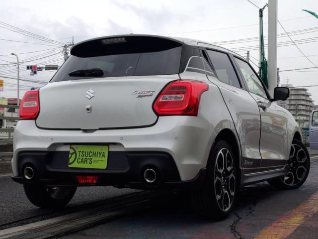 �o�b�N�J���������łȂ��S���ʃJ������������Ă���܂��̂ŃM�A���o�b�N�ɓ����Ƃs�u���j�^�[�Ŋm�F�����܂��I