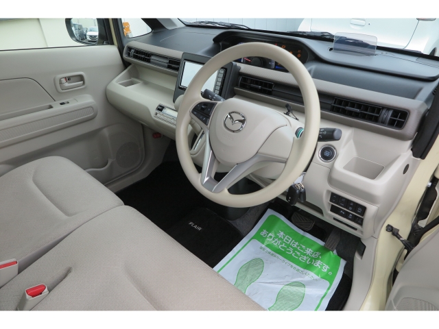 運転席周りです