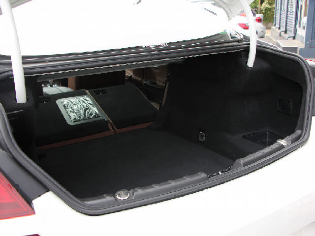 ���X�Ȃ�ł͂̔[�ԑO���������{�I��p�e�X�^�[�������I���o��ɂ��܂��Ă͂��C�y�ɂ��⍇���������B�[�Ԍ�̎Ԍ��E�_���E���E�h���X�A�b�v�Ȃǂ����Ђ��q�l���ʉ��i�ɂĂ��ē������Ē����܂��B������Ԋ����I