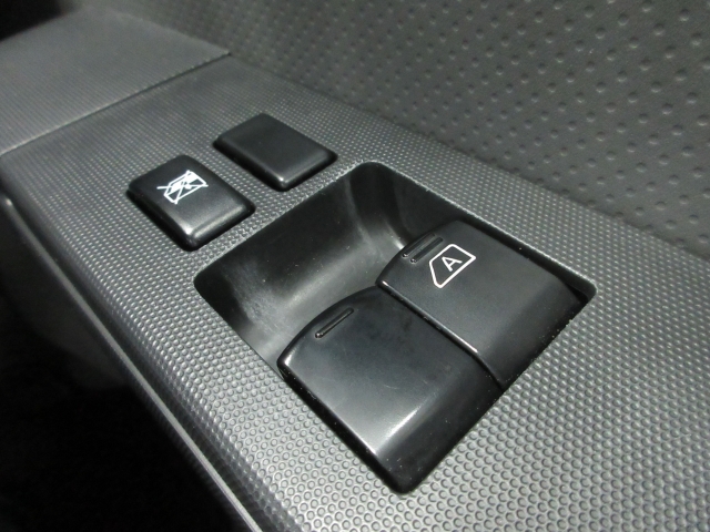 �^�]�ȁA����ȃp���[�E�B���h�E�t��