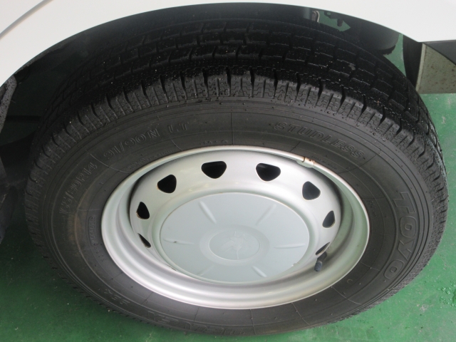 �����^�C���i�X�^�b�h���X�^�C���j