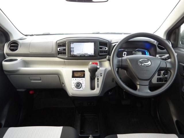 �y���Îԃ��[�X��t���I�z������z�ł���蒸����}�C�J�[���[�X�v���������p�ӂ��Ă���܂��B�����ς�̂����k�̓I���b�N�XU-car����X�܂ł��C�y�ɂǂ����I