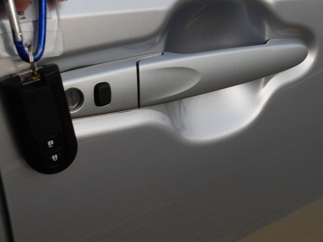 �I���b�N�X�t�|����������X�ւ̂��₢���킹�́A�s�d�k�F�O�Q�V�|�R�W�W�|�W�R�R�U�܂ł��C�y�ɂǂ����I�i�c�Ǝ��ԁF10���`�P�X���@���j��x�j