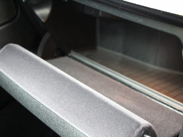 ���X�Ȃ�ł͂̔[�ԑO���������{�I��p�e�X�^�[�������I���o��ɂ��܂��Ă͂��C�y�ɂ��⍇���������B�[�Ԍ�̎Ԍ��E�_���E���E�h���X�A�b�v�Ȃǂ����Ђ��q�l���ʉ��i�ɂĂ��ē������Ē����܂��B������Ԋ����I