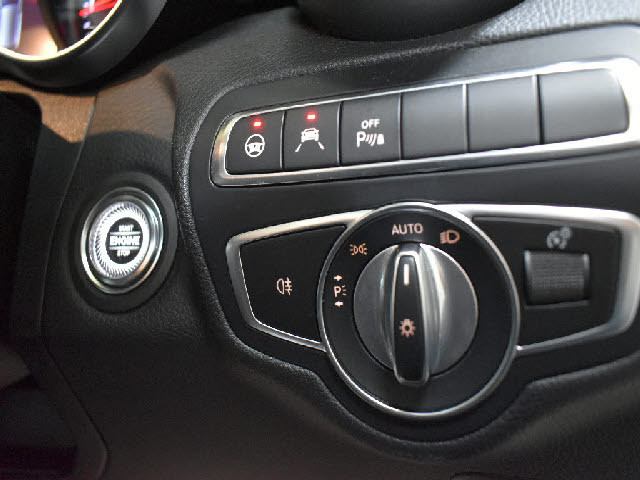 ���X�Ȃ�ł͂̔[�ԑO���������{�I��p�e�X�^�[�������I���o��ɂ��܂��Ă͂��C�y�ɂ��⍇���������B�[�Ԍ�̎Ԍ��E�_���E���E�h���X�A�b�v�Ȃǂ����Ђ��q�l���ʉ��i�ɂĂ��ē������Ē����܂��B������Ԋ����I