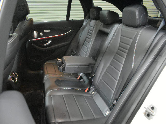 ���X�Ȃ�ł͂̔[�ԑO���������{�I��p�e�X�^�[�������I���o��ɂ��܂��Ă͂��C�y�ɂ��⍇���������B�[�Ԍ�̎Ԍ��E�_���E���E�h���X�A�b�v�Ȃǂ����Ђ��q�l���ʉ��i�ɂĂ��ē������Ē����܂��B������Ԋ����I