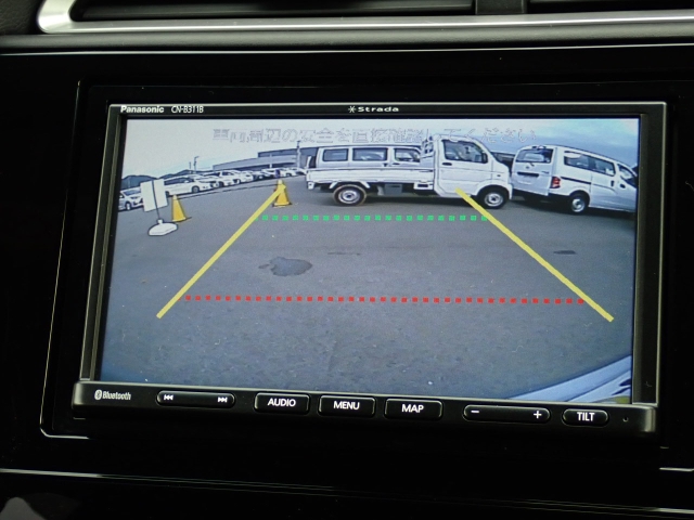 �o�b�N�J�����������Ă���܂��B���Ԏ��ɑ�ϖ��ɗ����܂�������Ԃ����ȕ��ɂ��֗��@�\�ł���