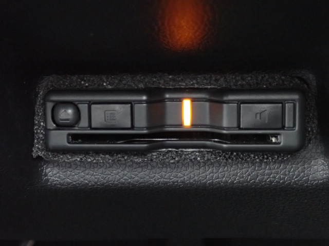 ETC���������Ă��܂��B�m���X�g�b�v�ŗ�������ʉ߂ł��܂��B���ꂵ�������ł���ˁB