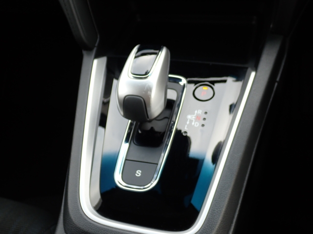 �V�t�g�m�u�̓X�����Ȃ��A���ꂢ�ȏ�Ԃł��B���ł��G��镔�������ꂢ���Ƒ�؂ɏ���Ă������Ƃ�������܂���B