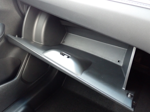 ���[�����Ղ�O���[�u�{�b�N�X�B