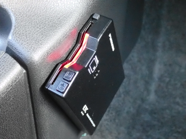 ETC���������Ă��܂��B�m���X�g�b�v�ŗ�������ʉ߂ł��܂��B���ꂵ�������ł���ˁB