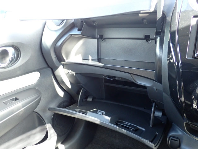 ���[�����Ղ�O���[�u�{�b�N�X�B