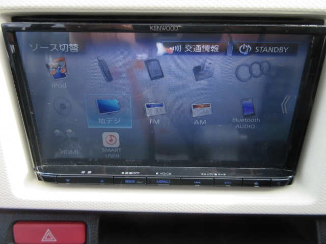 ���݂ł͕K���i�̃i�r����������Ă��܂��B�I�[�f�B�I��AM�EFM���W�I�EBluetooth�ECD�E�t���Z�OTV���g���܂��B���K�h���C�u�̋��������ł��I