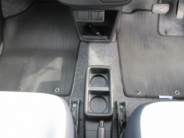 �^�]�Ȓ������Ƀh�����N�z���_�[������܂��B