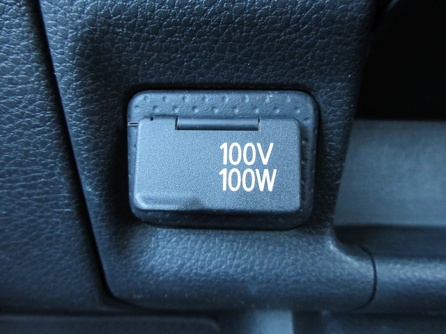 100V�d���������܂��B