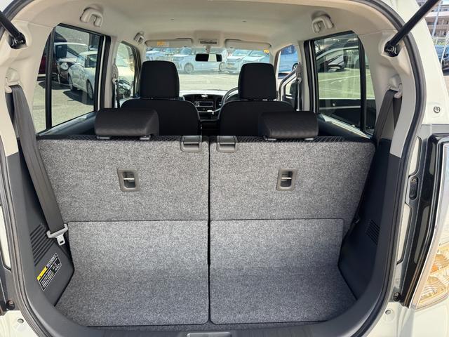 綺麗なラゲッジスペース