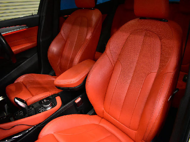 専門店ならではの納車前整備を実施！専用テスターも完備！諸経費につきましてはお気軽にお問合せ下さい。納車後の車検・点検・鈑金・ドレスアップなども当社お客様特別価格にてご案内させて頂きます。無料代車完備！