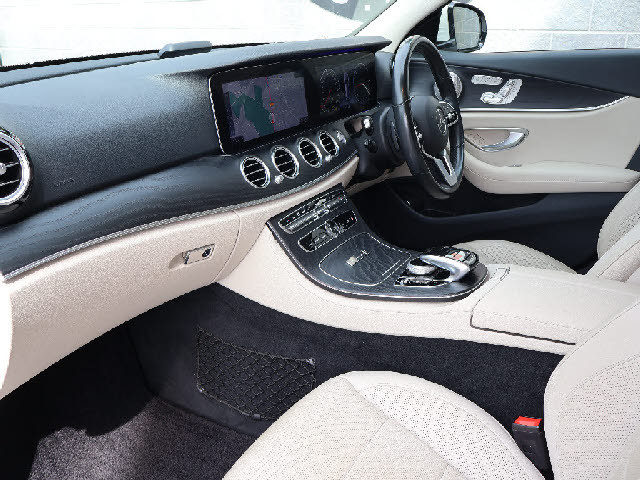 ★輸入車買取直販専門Ｔ．Ｕ．Ｃ．ＧＲＯＵＰ　柏インター店　★千葉県野田市堤根１８　★０４−７１２３−６０００　※車、高速道路「常磐道柏ＩＣ」より約１０分　※電車、東武アーバンパークライン「梅郷駅」徒歩