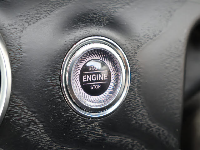 ★ドレスアップも含め、パーツのご相談も承ります！メルセデス・アウディ・ＢＭＷ・ＶＷ・ポルシェ、アメリカ車、ヨーロッパ車、その他あらゆるメーカー・車種のカスタムをお手伝いをさせて頂きます。