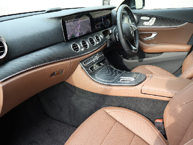 ★輸入車買取直販専門Ｔ．Ｕ．Ｃ．ＧＲＯＵＰ　柏インター店　★千葉県野田市堤根１８　★０４−７１２３−６０００　※車、高速道路「常磐道柏ＩＣ」より約１０分　※電車、東武アーバンパークライン「梅郷駅」徒歩