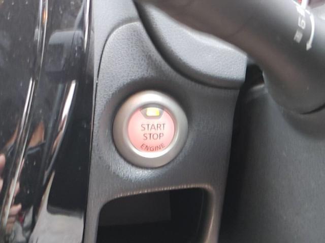 当社は、法定費用と車両外諸費用を含んだ総額表示店です。総額表示の金額を確認して下さい。総額には、整備代・税金含みます。