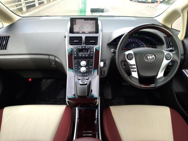 ���[�t�����������炵�������������ăi�r���j�^�[�����₷���ʒu�ŉ^�]�A�i�r�Ƃ����삵�₷���ł���I