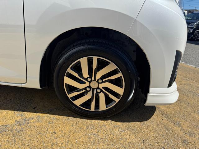 車両の詳細や状態に付きましてはスタッフまでお気軽にお問い合わせください。