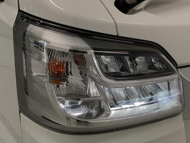 【内装クリーニング】内装ルームクリーニング済みです。しっかり綺麗にしていますので、是非、お確かめください。車に自信があるからこそ、是非一度ご来店頂き内外装も見てもらえると幸いです。