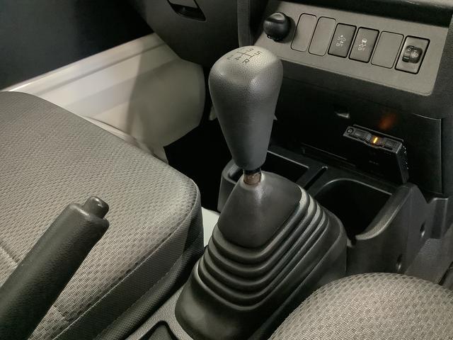 【オプション多数】大好評ボディーへのガラスコーティング施工承ります☆ご納車でキレイなのは当たり前♪その後のお手入れは水洗いでＯＫ！いかに良い状態を保つかがカギ☆純正や社外パーツ等も取り寄せ・取付可能☆