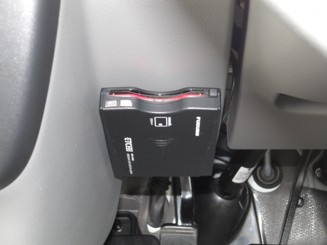 �I���b�N�X�t�|����������X�ւ̂��₢���킹�́A�s�d�k�F�O�Q�V�|�R�W�W�|�W�R�R�U�܂ł��C�y�ɂǂ����I�i�c�Ǝ��ԁF10���`�P�X���@���j��x�j