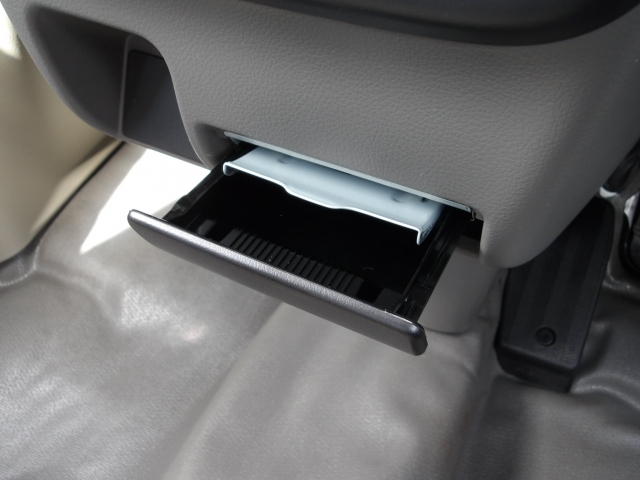 �I���b�N�X�t�|����������X�ւ̂��₢���킹�́A�s�d�k�F�O�Q�V�|�R�W�W�|�W�R�R�U�܂ł��C�y�ɂǂ����I�i�c�Ǝ��ԁF10���`�P�X���@���j��x�j