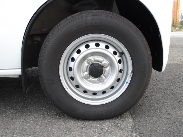 �I���b�N�X�t�|����������X�ւ̂��₢���킹�́A�s�d�k�F�O�Q�V�|�R�W�W�|�W�R�R�U�܂ł��C�y�ɂǂ����I�i�c�Ǝ��ԁF10���`�P�X���@���j��x�j